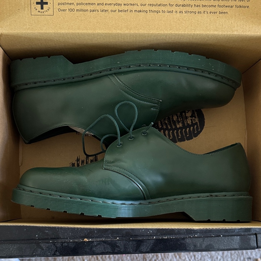 Dr. Martens Men’s Forest Green 3-Eye Derby